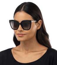 Lade das Bild in den Galerie-Viewer, SPLG19 540909_03