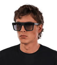 画像をギャラリービューアに読み込む, SPLR47M 530703_03
